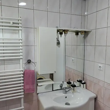 Luni Lejlighed Travnik