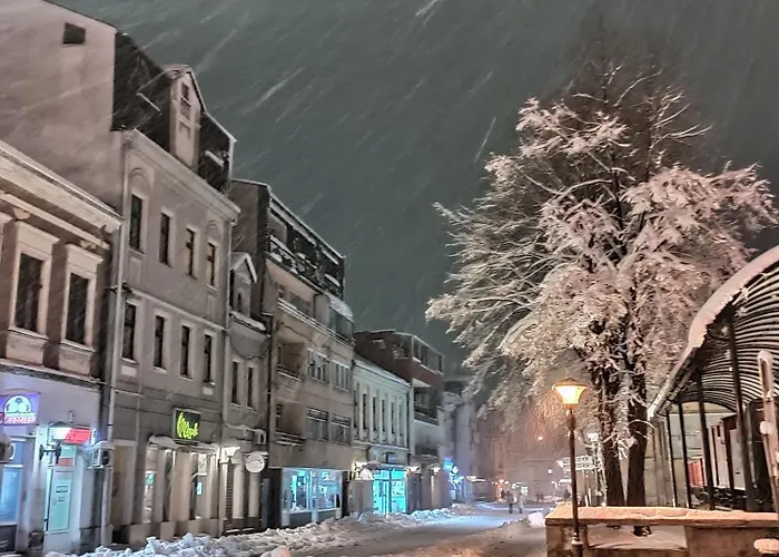 Luni アパート トラヴニク